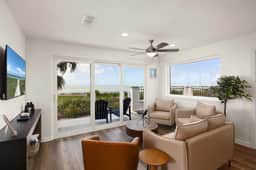 Bayfront Beacon - Image 3
